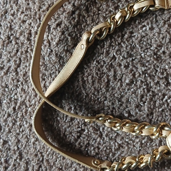 DKNY large monogram 2 way purse - Picture 4 of 16